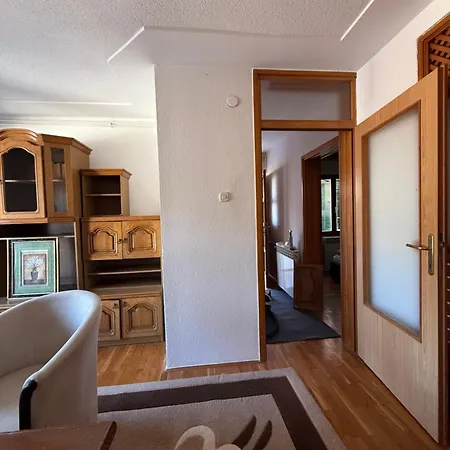 Cozy Little Apartament *